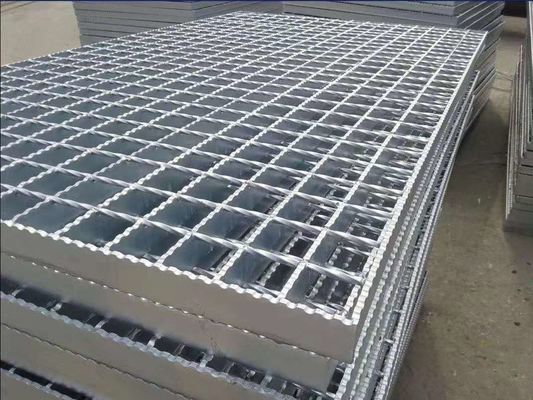 एंटी रस्ट SS316 फ्लोर फोर्ज वॉकवे स्टील ग्रेटिंग सीरेटेड बार