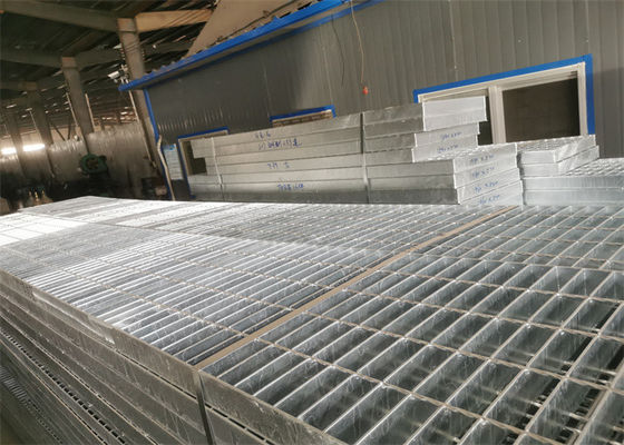 विरोधी पर्ची प्लेटफार्म वेल्डेड स्टील बार झंझरी 1000x6000mm जंग संरक्षण