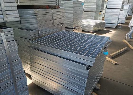 ड्राइववे के लिए 20 × 5 मिमी हॉट डिप जस्ती स्टील ग्रेटिंग वॉकवे मेटल ग्रेट्स Gra