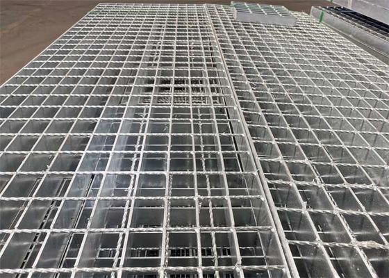 पार्किंग स्थल Q195 स्टील ड्राइववे ग्रेट्स ग्रेटिंग सीरेटेड I टाइप